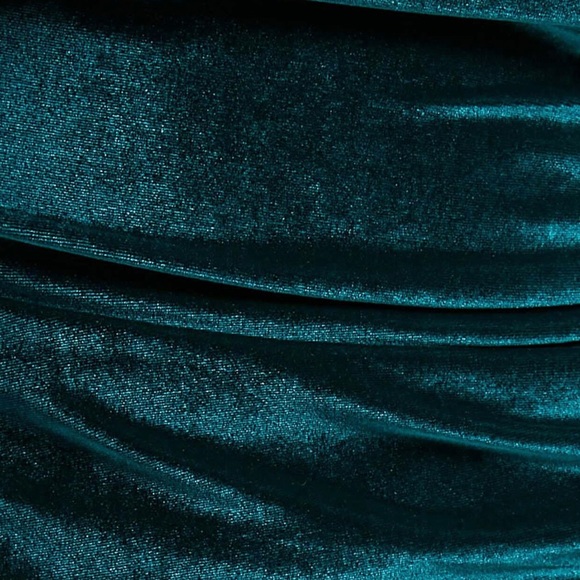 BEYOND IT DRESS IN TEAL VELVET - Picture 8 of 10